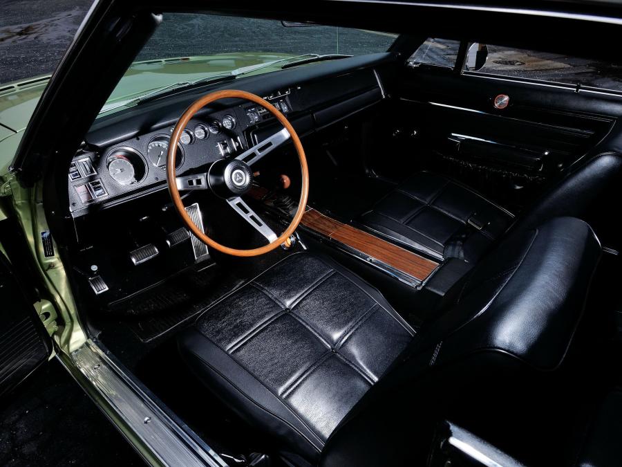  Dodge Charger R/T 1969 года  (фото 15 из 21)